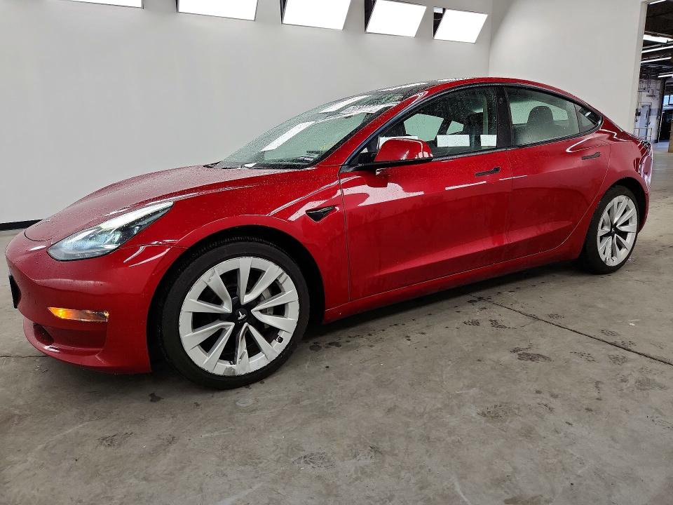 60839046 :رقم المزاد ، 5YJ3E1EB1NF290644 vin ، 2022 Tesla Model 3 مزاد بيع