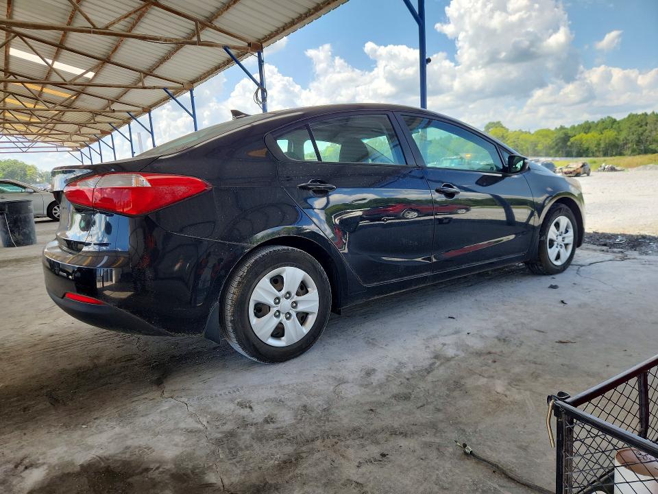 60710366 :رقم المزاد ، KNAFX4A62F5427592 vin ، 2015 Kia Forte مزاد بيع