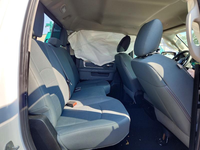 62923526 :رقم المزاد ، 1C6RR7LT2JS249232 vin ، 2018 Ram 1500 مزاد بيع