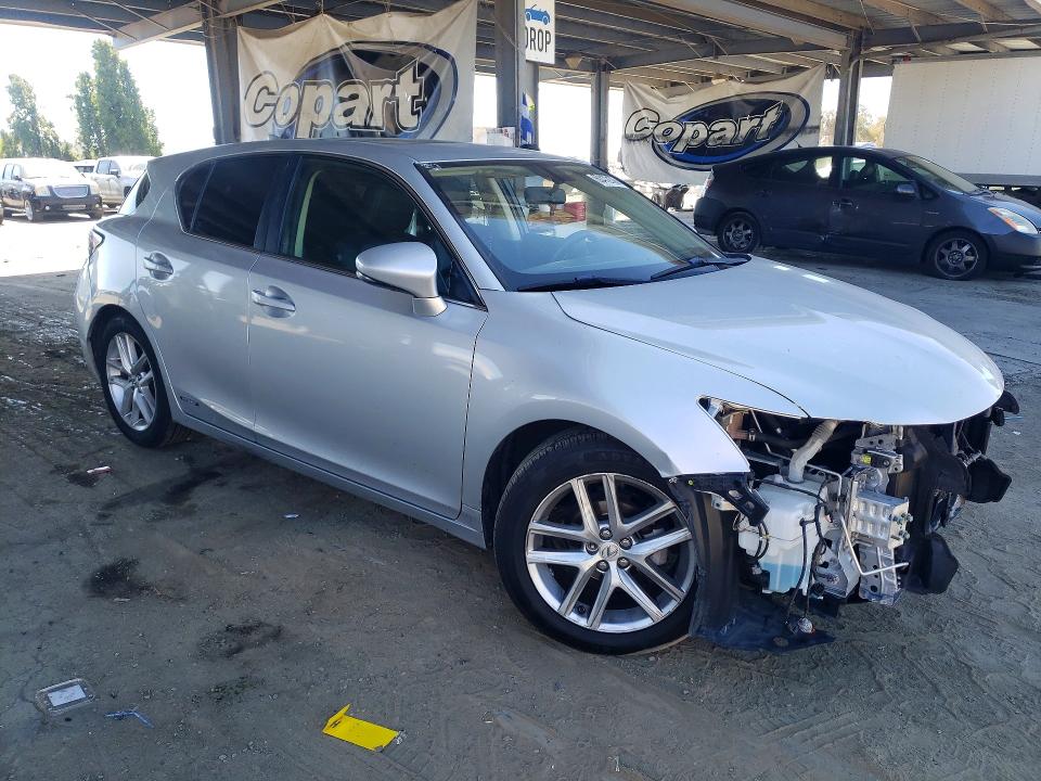 60472106 :رقم المزاد ، JTHKD5BH3F2213744 vin ، 2015 Lexus Ct مزاد بيع