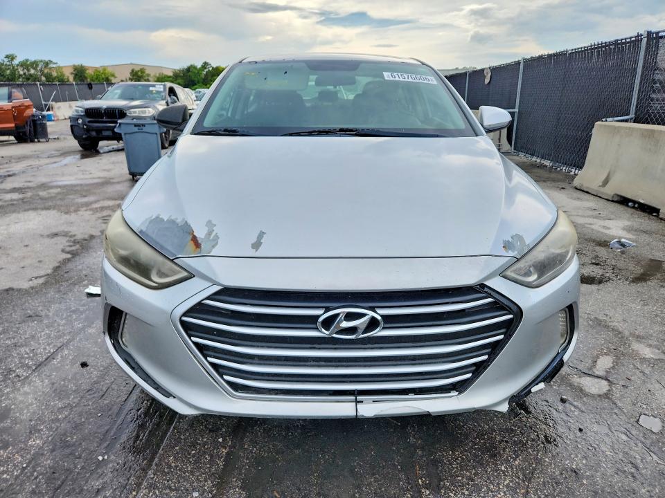 Продаж на аукціоні авто 2018 Hyundai Elantra, vin: 5NPD74LF8JH234394, номер лоту: 61576606