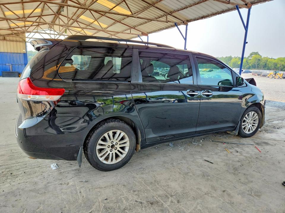 Aukcja sprzedaży 2011 Toyota Sienna, vin: 5TDYK3DC2BS085085, numer aukcji: 62911546