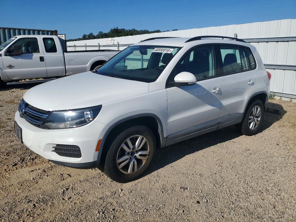 Продажа на аукционе авто 2015 Volkswagen Tiguan, vin: WVGBV7AX9FW539085, номер лота: 60595916