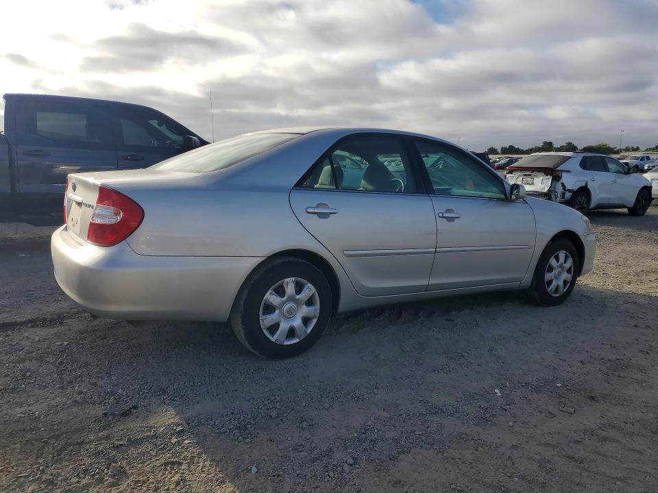 59537706 :رقم المزاد ، 4T1BE32K94U908595 vin ، 2004 Toyota Camry مزاد بيع