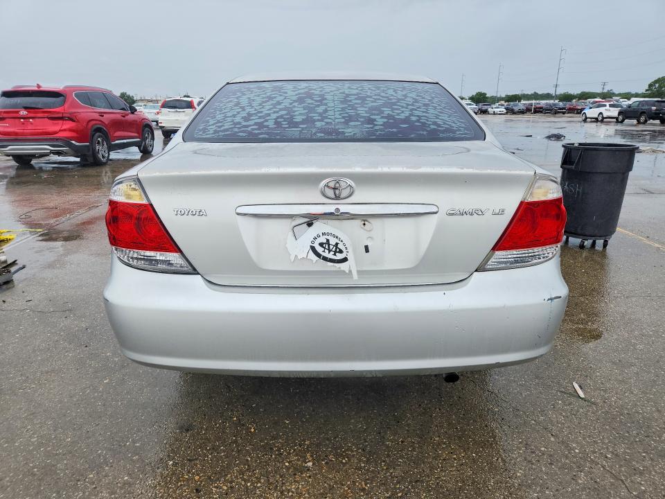 60806616 :رقم المزاد ، 4T1BE32KX6U699497 vin ، 2006 Toyota Camry مزاد بيع