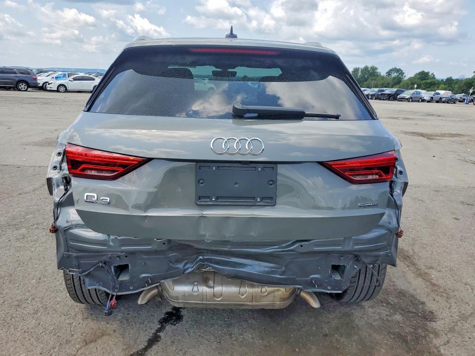 85621155 :رقم المزاد ، WA1DECF39S1033544 vin ، 2025 Audi Q3 مزاد بيع