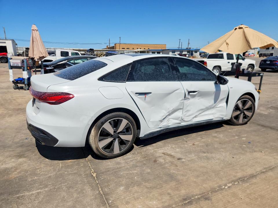 Продажа на аукционе авто 2026 Audi A5, vin: WAU5ACFU0TN002513, номер лота: 60382306