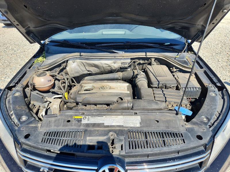 60950706 :رقم المزاد ، WVGBV7AX1GW081432 vin ، 2016 Volkswagen Tiguan مزاد بيع