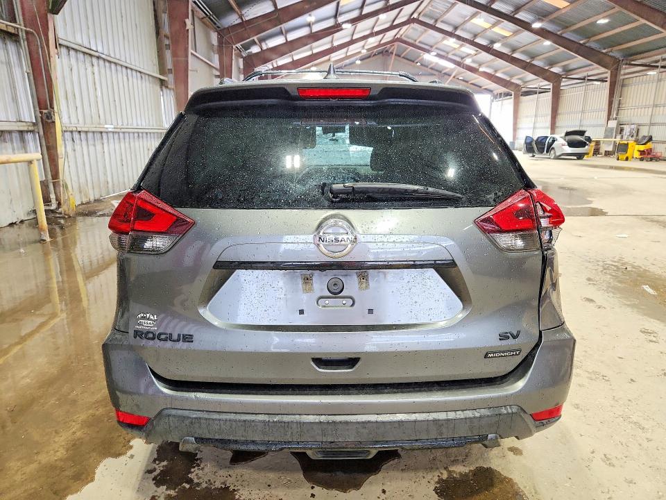 60508786 :رقم المزاد ، 5N1AT2MT3JC731805 vin ، 2018 Nissan Rogue مزاد بيع