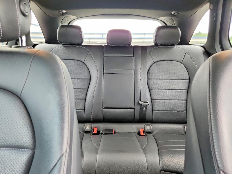 62402696 :رقم المزاد ، W1N0G8DB9MF926611 vin ، 2021 Mercedes-benz Glc مزاد بيع