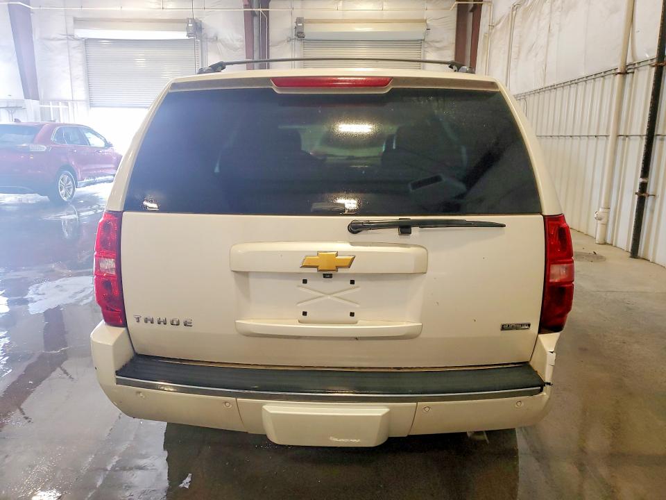 59852746 :رقم المزاد ، 1GNSKCE08CR245858 vin ، 2012 Chevrolet Tahoe مزاد بيع