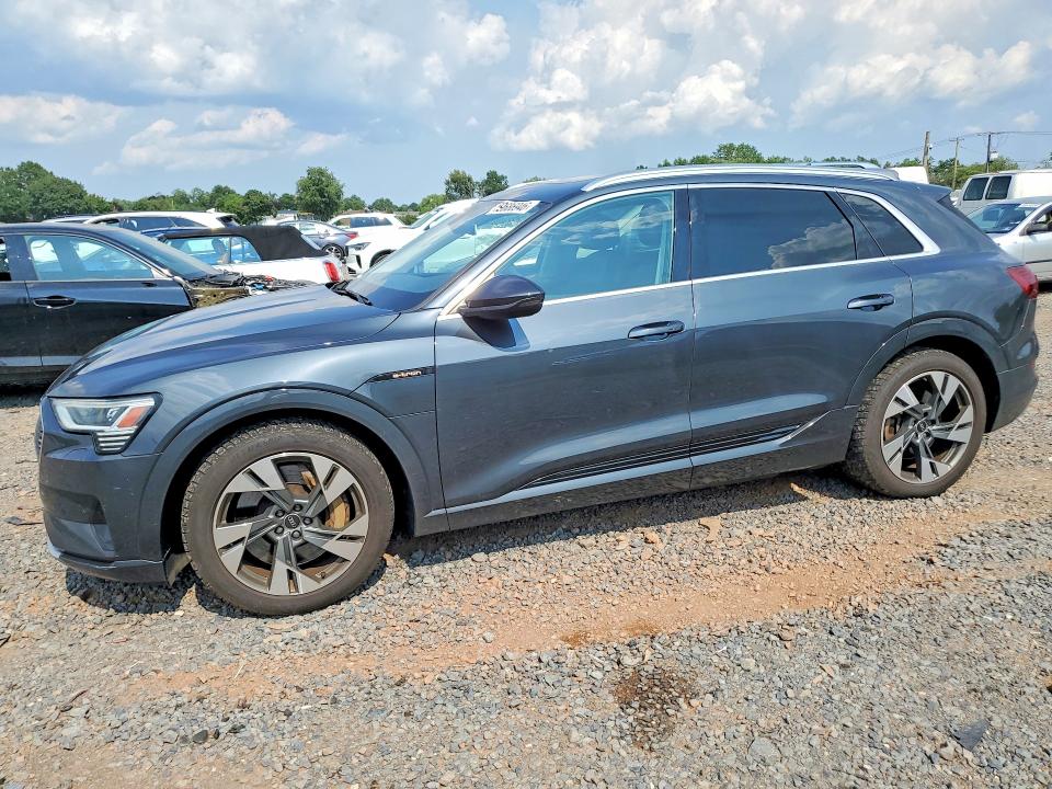 Auction sale of the 2021 Audi E-tron, vin: WA1AAAGEXMB015215, lot number: 59686946