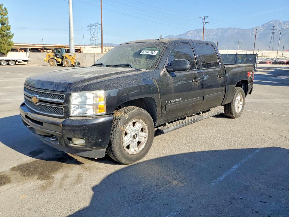 Продаж на аукціоні авто 2013 Chevrolet Silverado, vin: 3GCPKSE71DG230982, номер лоту: 62547706