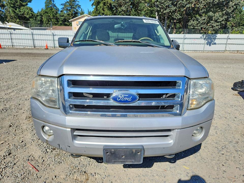 63516506 :رقم المزاد ، 1FMJU1J58BEF55336 vin ، 2011 Ford Expedition مزاد بيع