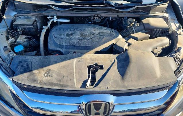 59277546 :رقم المزاد ، 5FNRL6H79JB003792 vin ، 2018 Honda Odyssey مزاد بيع