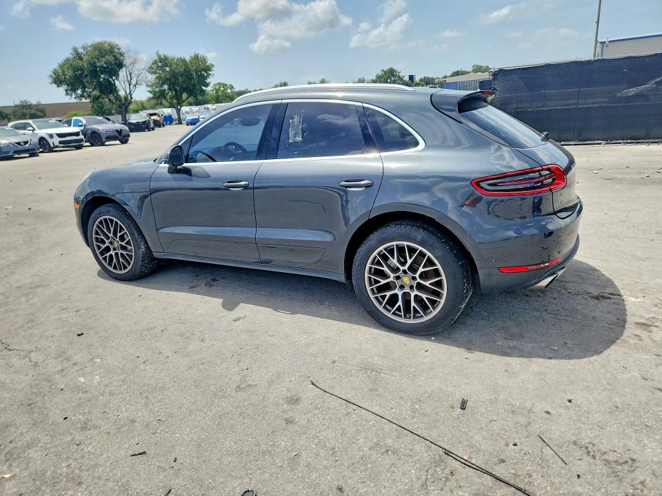 59913356 :رقم المزاد ، WP1AB2A51HLB14120 vin ، 2017 Porsche Macan مزاد بيع