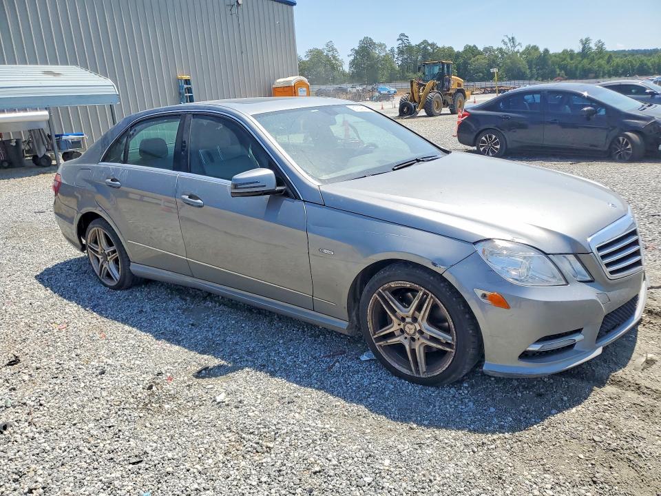 2012 Mercedes-benz E მანქანა იყიდება აუქციონზე, vin: WDDHF5KB6CA646192, აუქციონის ნომერი: 61229646