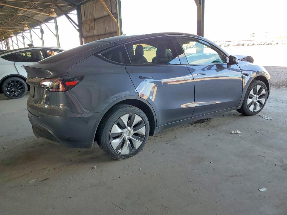 2023 Tesla Model Y მანქანა იყიდება აუქციონზე, vin: 7SAYGDEE2PF645774, აუქციონის ნომერი: 59985786