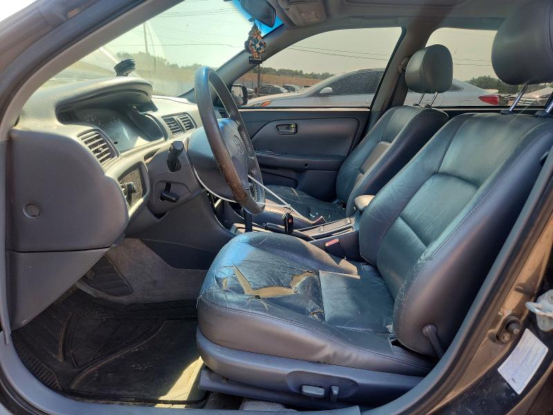 59537856 :رقم المزاد ، 4T1BG22K7YU968661 vin ، 2000 Toyota Camry مزاد بيع