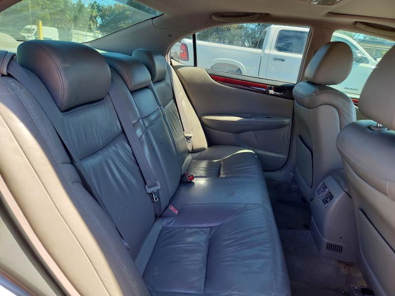 62630666 :رقم المزاد ، JTHBF30G130119930 vin ، 2003 Lexus Es 300 مزاد بيع
