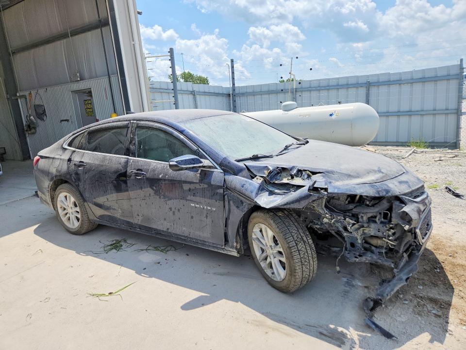 61393006 :رقم المزاد ، 1G1ZE5ST2GF187206 vin ، 2016 Chevrolet Malibu مزاد بيع