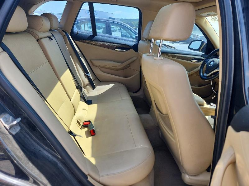 62659296 :رقم المزاد ، WBAVM5C56EVV93210 vin ، 2014 Bmw X1 مزاد بيع