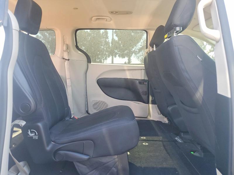 62352996 :رقم المزاد ، 2C4RC1CG2KR644380 vin ، 2019 Chrysler Pacifica مزاد بيع