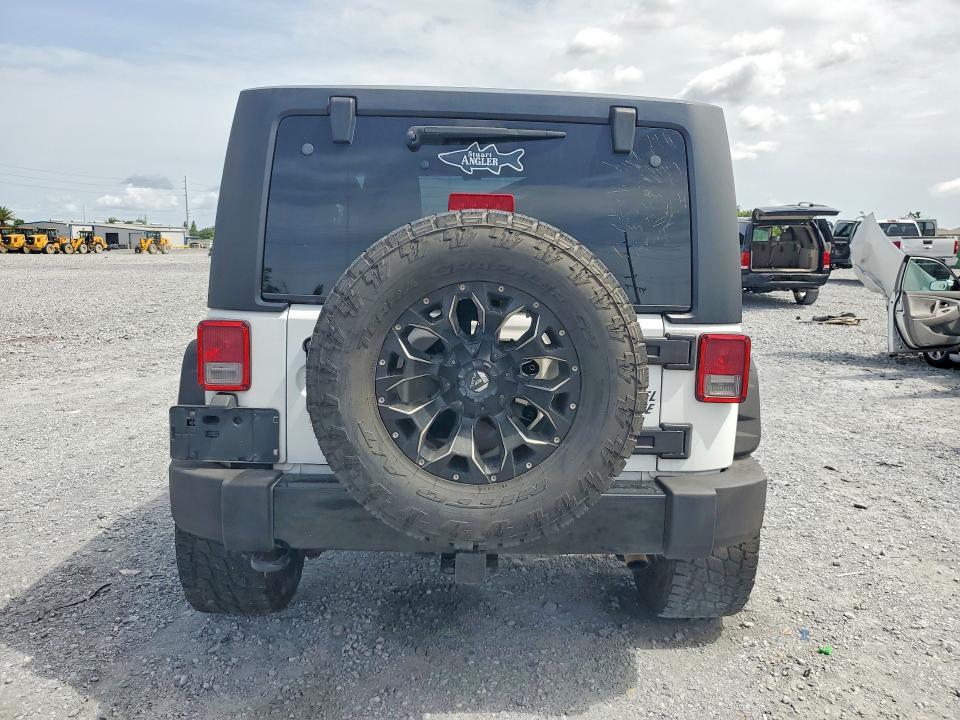 60755476 :رقم المزاد ، 1C4AJWAG2GL209958 vin ، 2016 Jeep Wrangler مزاد بيع