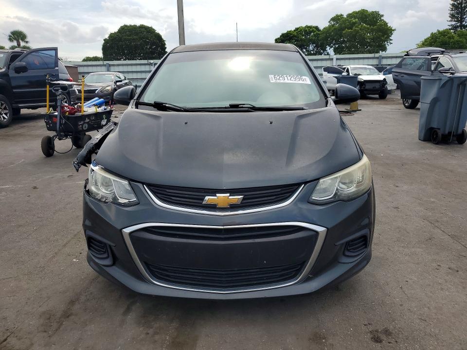 Продаж на аукціоні авто 2018 Chevrolet Sonic, vin: 1G1JF5SB4J4106727, номер лоту: 62912996