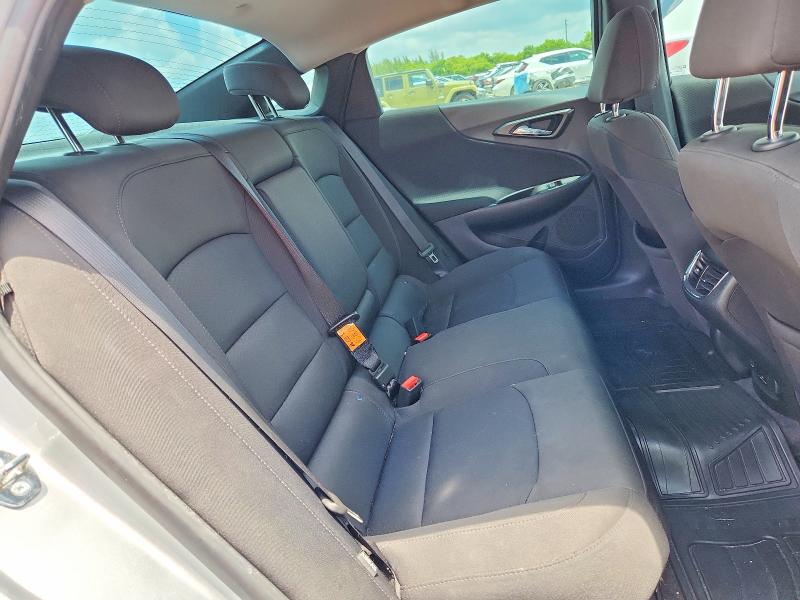 Продаж на аукціоні авто 2018 Chevrolet Malibu, vin: 1G1ZD5ST5JF228776, номер лоту: 62418016