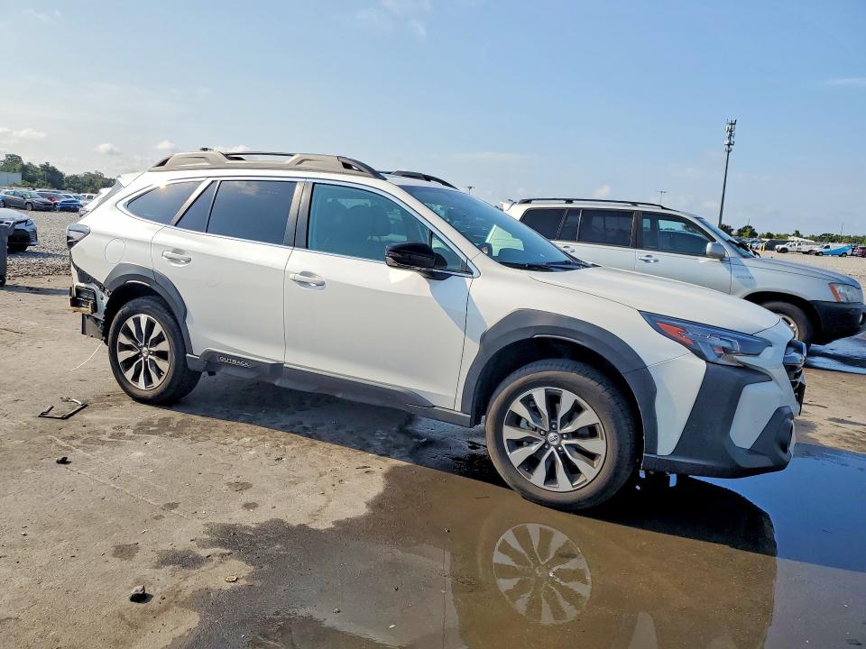 63067576 :رقم المزاد ، 4S4BTANC5R3260233 vin ، 2024 Subaru Outback مزاد بيع