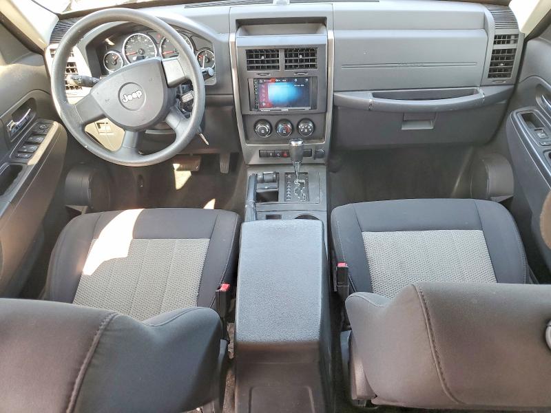 2010 Jeep Liberty მანქანა იყიდება აუქციონზე, vin: 1J4PN2GK2AW177726, აუქციონის ნომერი: 62252966