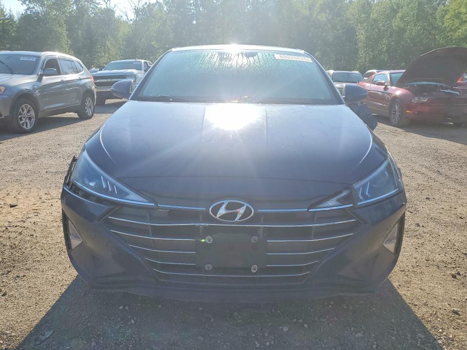2019 Hyundai Elantra მანქანა იყიდება აუქციონზე, vin: KMHD84LFXKU889740, აუქციონის ნომერი: 60035826