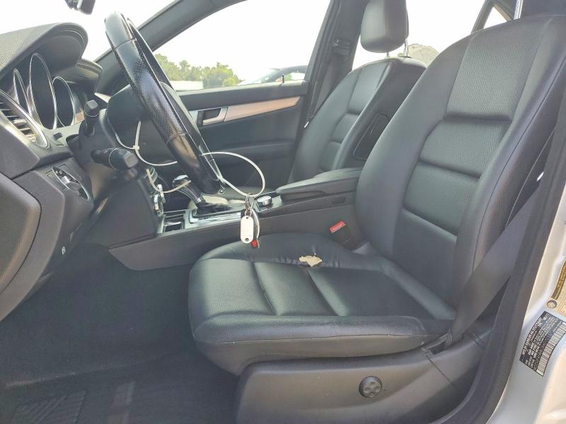 Продажа на аукционе авто 2012 Mercedes-benz C, vin: WDDGF4HB8CA607021, номер лота: 60081076