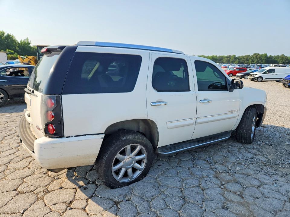 62899936 :رقم المزاد ، 1GKFK638X8J113862 vin ، 2008 Gmc Yukon مزاد بيع