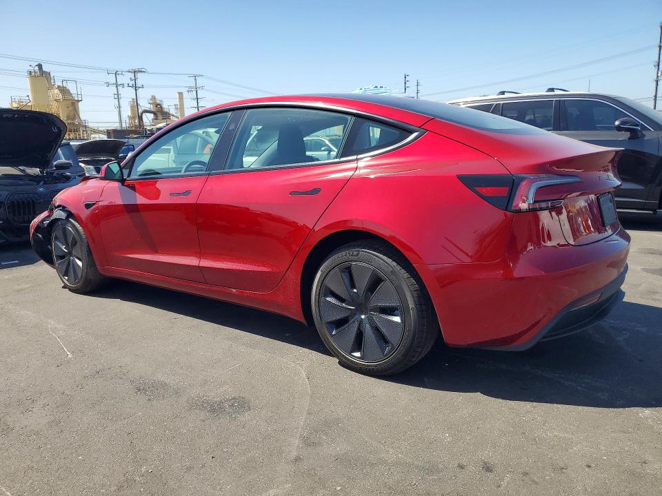 62877246 :رقم المزاد ، 5YJ3E1EA3TF212449 vin ، 2026 Tesla Model 3 مزاد بيع