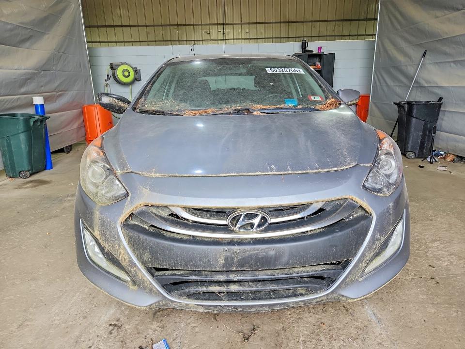 2014 Hyundai Elantra Gt მანქანა იყიდება აუქციონზე, vin: KMHD35LH1EU170869, აუქციონის ნომერი: 60320766