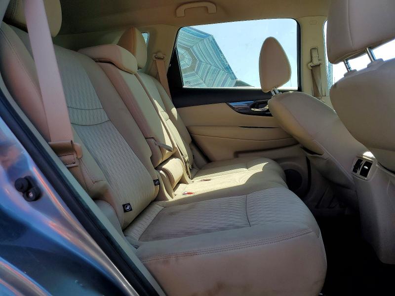 Auction sale of the 2017 Nissan Rogue, vin: KNMAT2MTXHP502092, lot number: 62829436