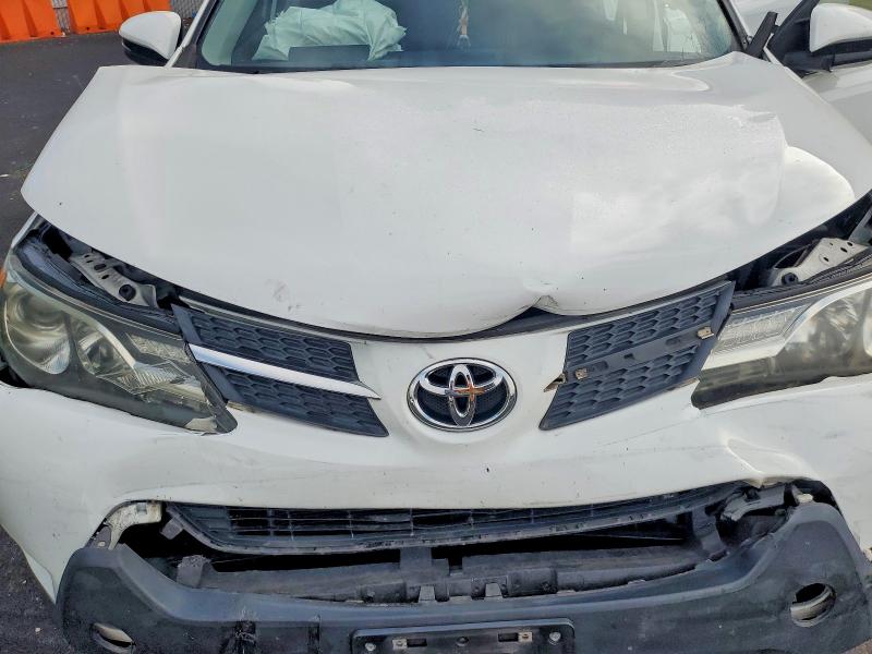 2015 Toyota Rav4 მანქანა იყიდება აუქციონზე, vin: JTMWFREV1FJ044528, აუქციონის ნომერი: 62466946