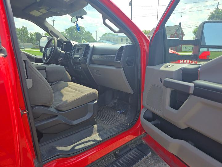 62483506 :رقم المزاد ، 1FD0X5HT1KED04494 vin ، 2019 Ford F550 مزاد بيع