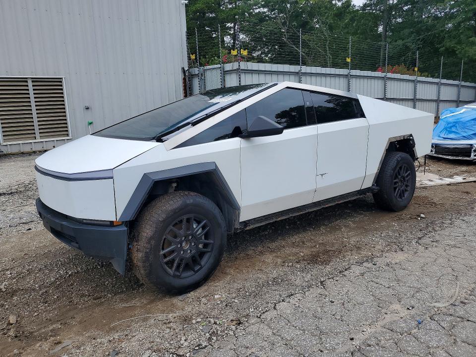 Продаж на аукціоні авто 2024 Tesla Cybertruck, vin: 7G2CEHEE8RA044371, номер лоту: 60830086