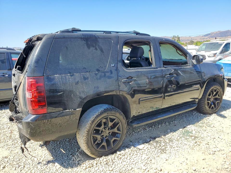 61578806 :رقم المزاد ، 1GNSKBE03BR133395 vin ، 2011 Chevrolet Tahoe مزاد بيع
