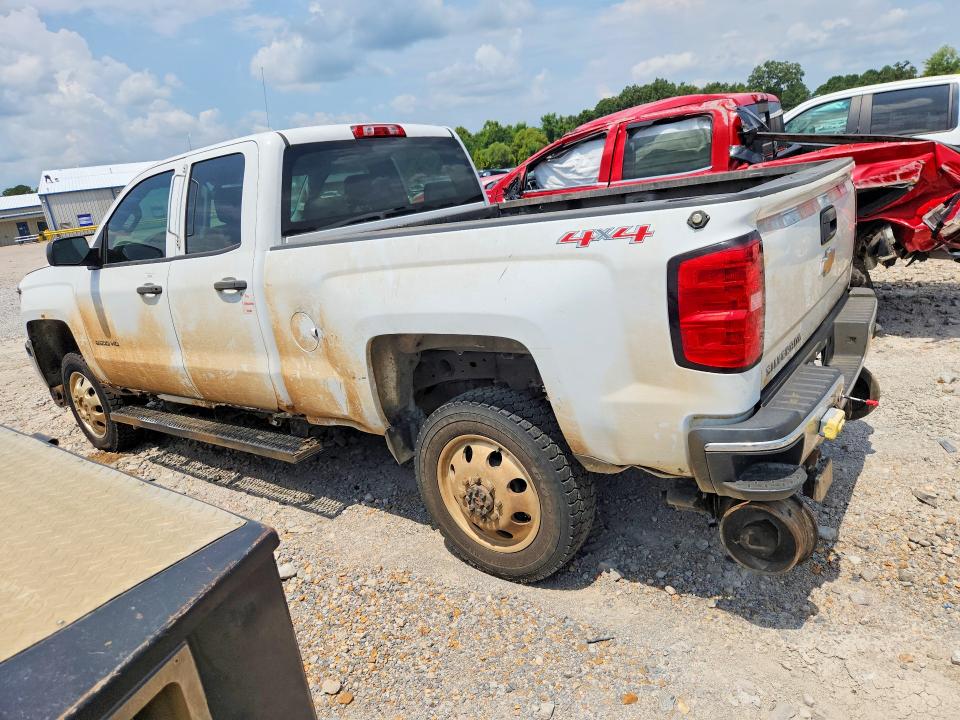 60986356 :رقم المزاد ، 1GC2KUEGXFZ535700 vin ، 2015 Chevrolet Silverado مزاد بيع