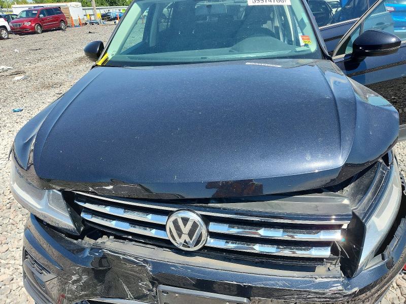 2020 Volkswagen Tiguan მანქანა იყიდება აუქციონზე, vin: 3VV0B7AX7LM083556, აუქციონის ნომერი: 59974766