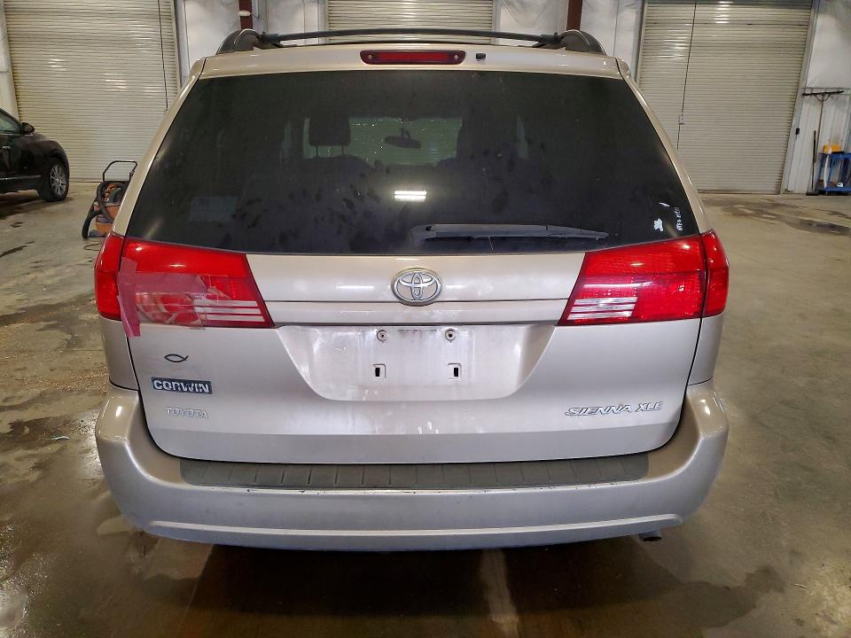 61316436 :رقم المزاد ، 5TDZA22C04S094973 vin ، 2004 Toyota Sienna مزاد بيع
