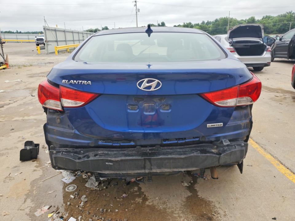 Продажа на аукционе авто 2013 Hyundai Elantra, vin: KMHDH4AE5DU505831, номер лота: 60572366