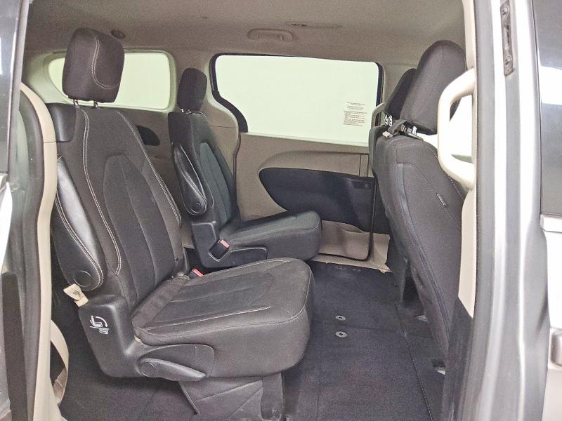 61012056 :رقم المزاد ، 2C4RC1CG2MR580280 vin ، 2021 Chrysler Voyager مزاد بيع