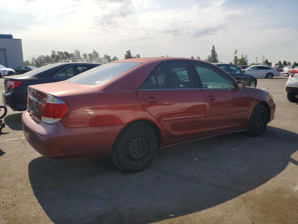 2006 Toyota Camry მანქანა იყიდება აუქციონზე, vin: 4T1BE30K96U120941, აუქციონის ნომერი: 61442036