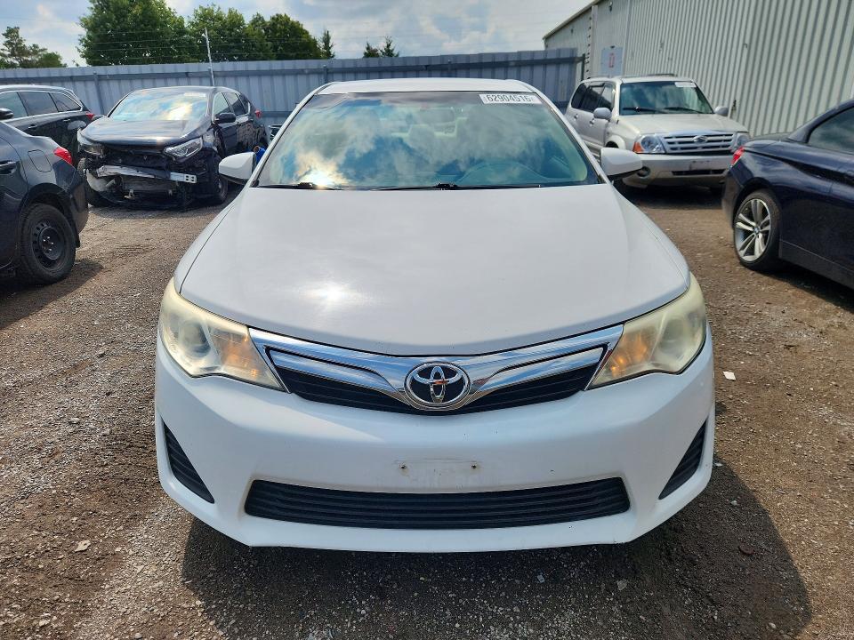 2013 Toyota Camry მანქანა იყიდება აუქციონზე, vin: 4T1BF1FK7DU265465, აუქციონის ნომერი: 62904516