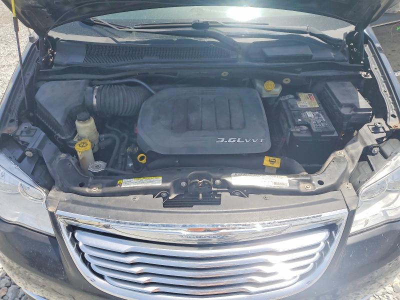 60991936 :رقم المزاد ، 2C4RC1CG0CR384000 vin ، 2012 Chrysler Town & Country مزاد بيع